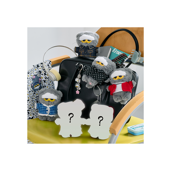 [SIGNATURE] ZOA RANDOM PLUSH KEYRING CROWN EDITION