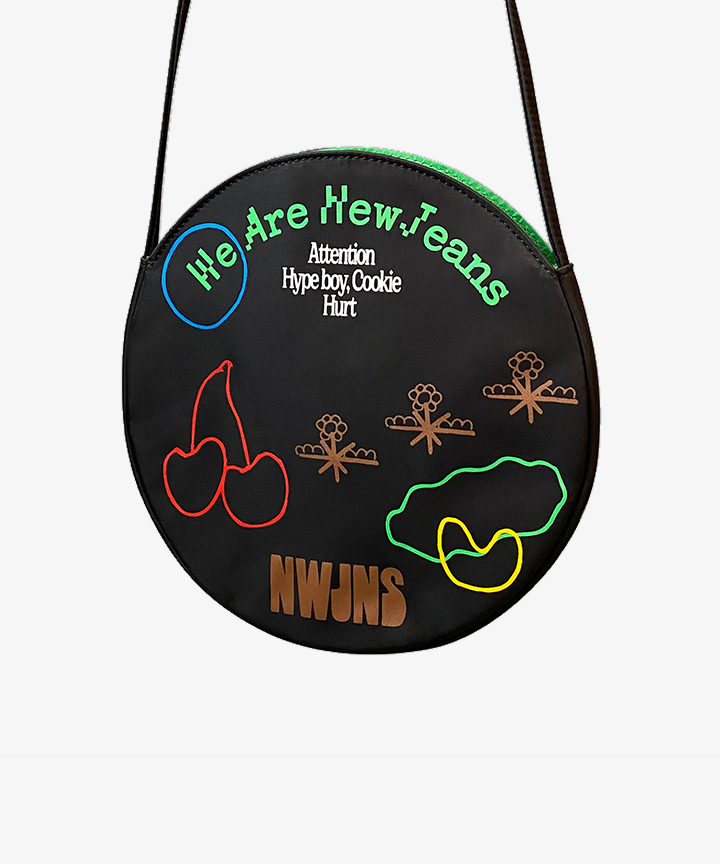 NewJeans 1st EP 'New Jeans' Bag (Black) ver. (LIMITED)